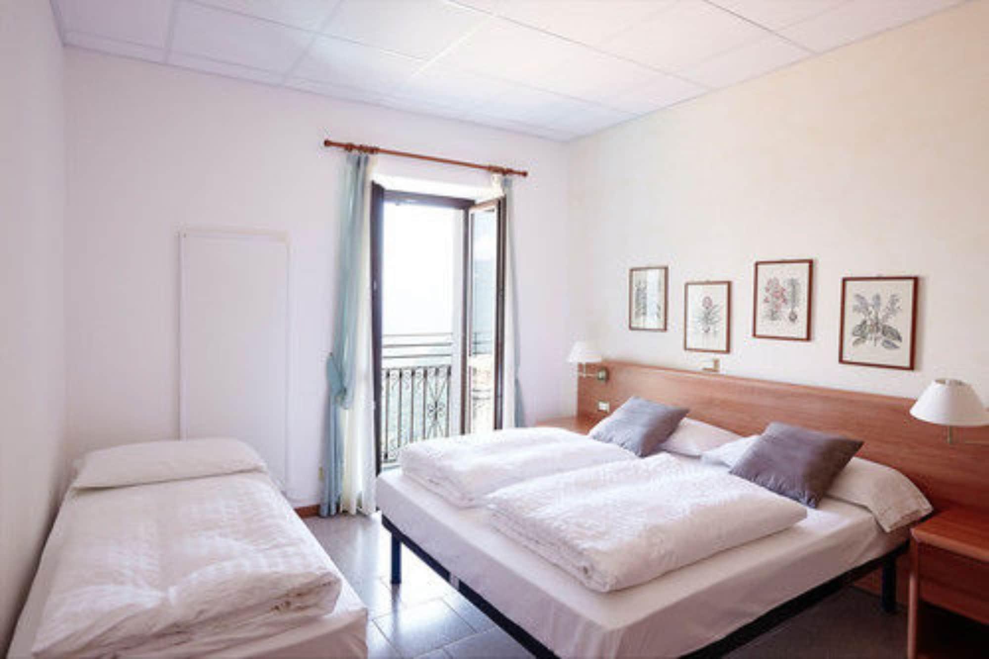 Hotel Paradiso Como بروناتي المظهر الخارجي الصورة
