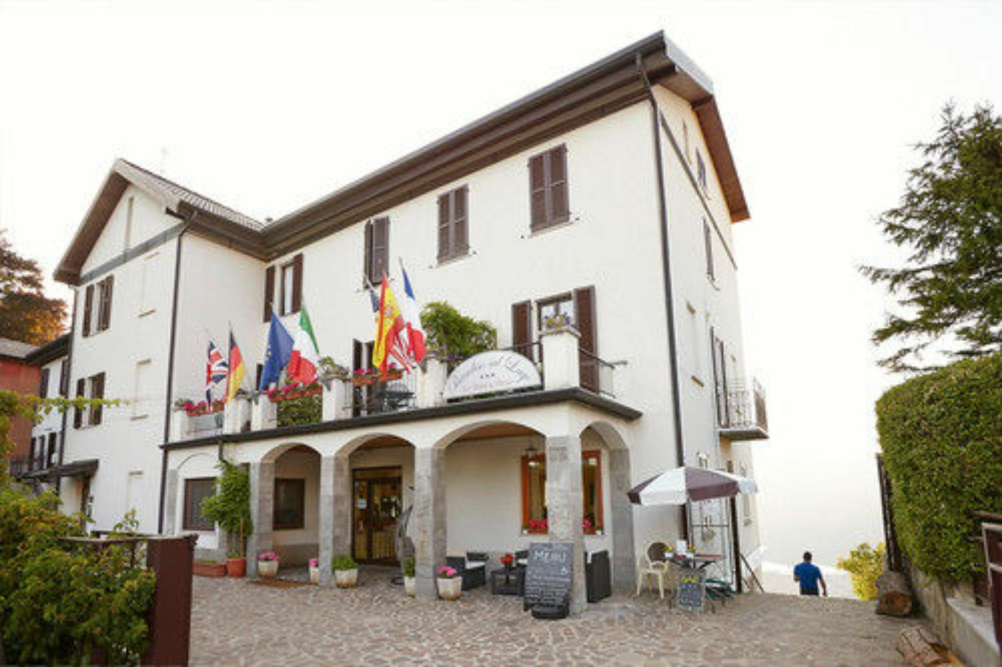 Hotel Paradiso Como بروناتي المظهر الخارجي الصورة