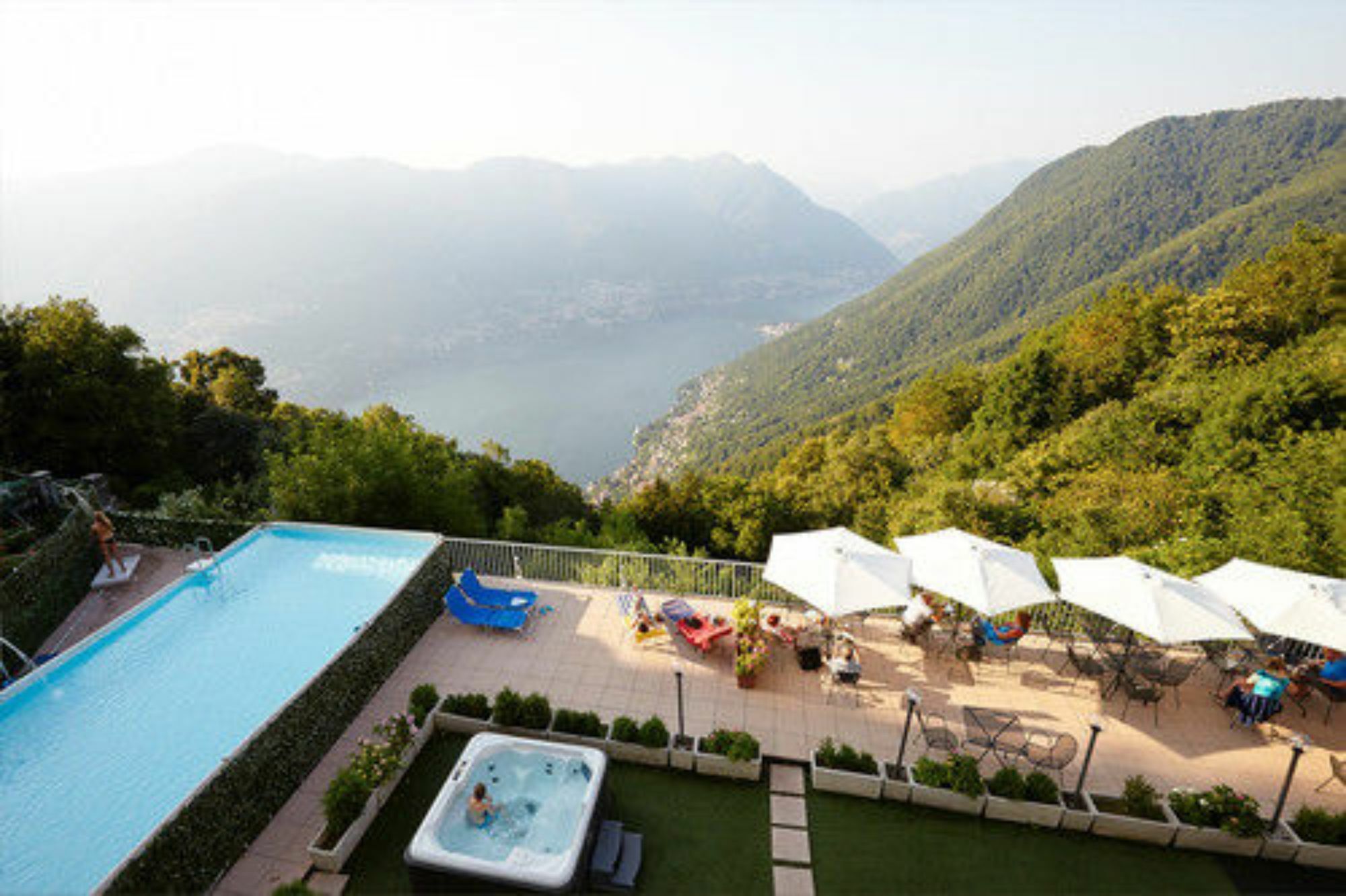 Hotel Paradiso Como بروناتي المظهر الخارجي الصورة